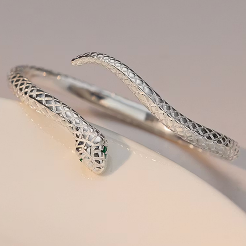 Bracciale Rigido Serpente - Elegante e Raffinato